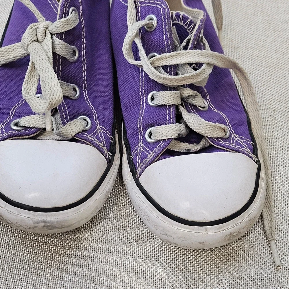 Converse Chuck Taylor All Star Low Top Purple Sneakers Infant Size 10 737837F